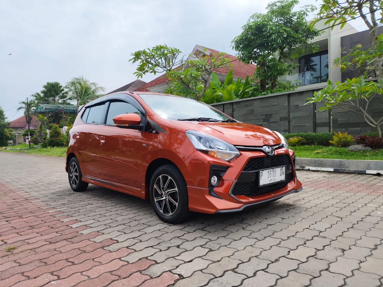 Daihatsu Agya 1.2 GR Automatic