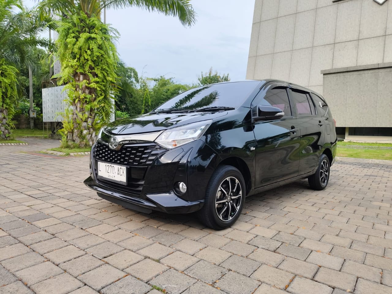 Toyota Calya 1.2 G Automatic