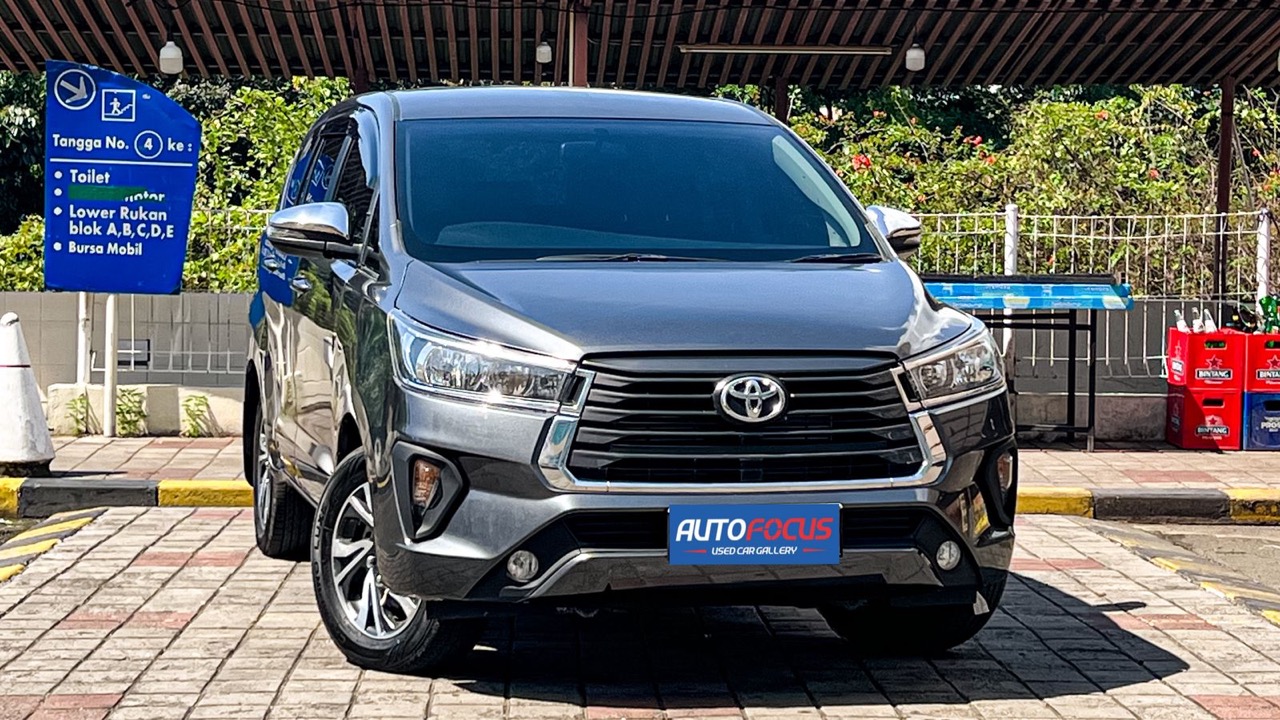 Toyota Kijang Innova Reborn 2.4 G Automatic