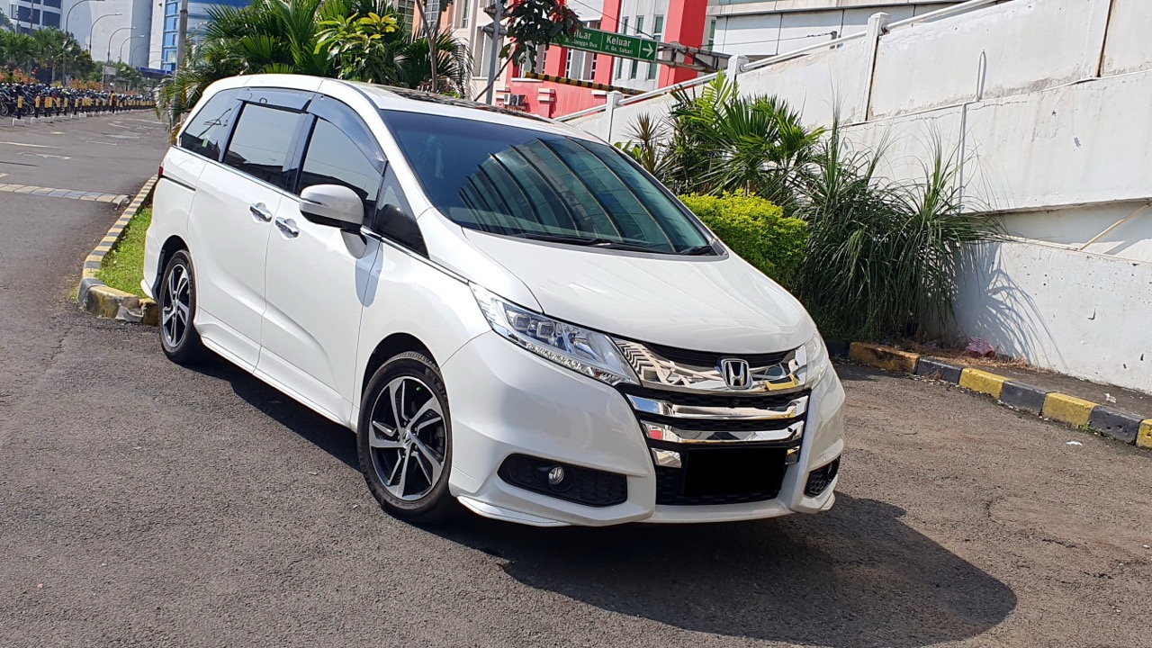 Honda Odyssey 2.4 RC1 Prestige Automatic