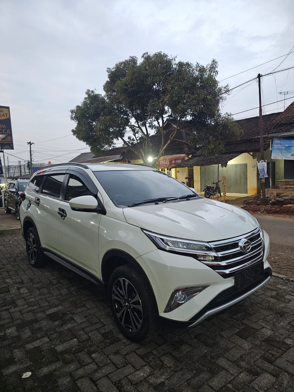 Daihatsu Terios 1.5 R MT