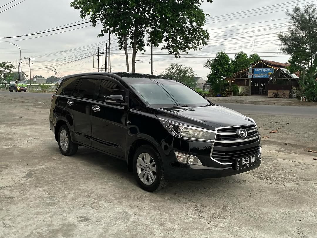 Toyota Innova Reborn 2.0 G AT