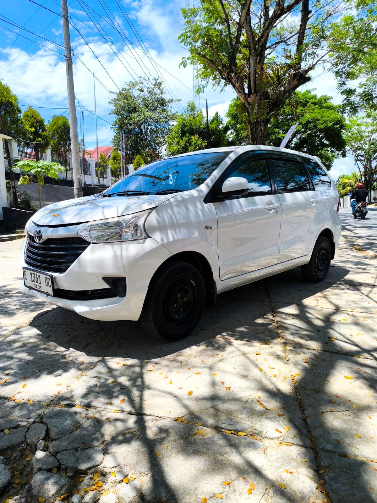 TOYOTA AVANZA 1.3 E MT