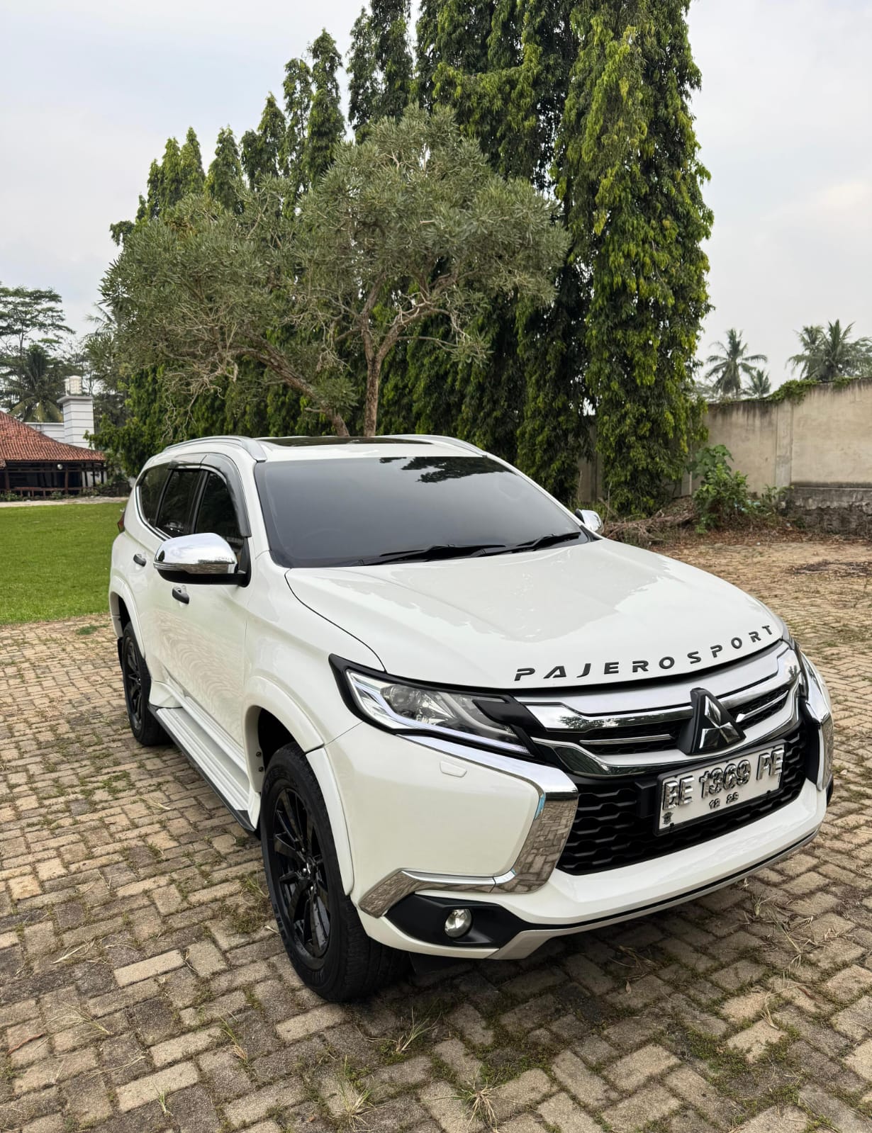 MITSUBISHI PAJERO 2.4 DAKAR AT