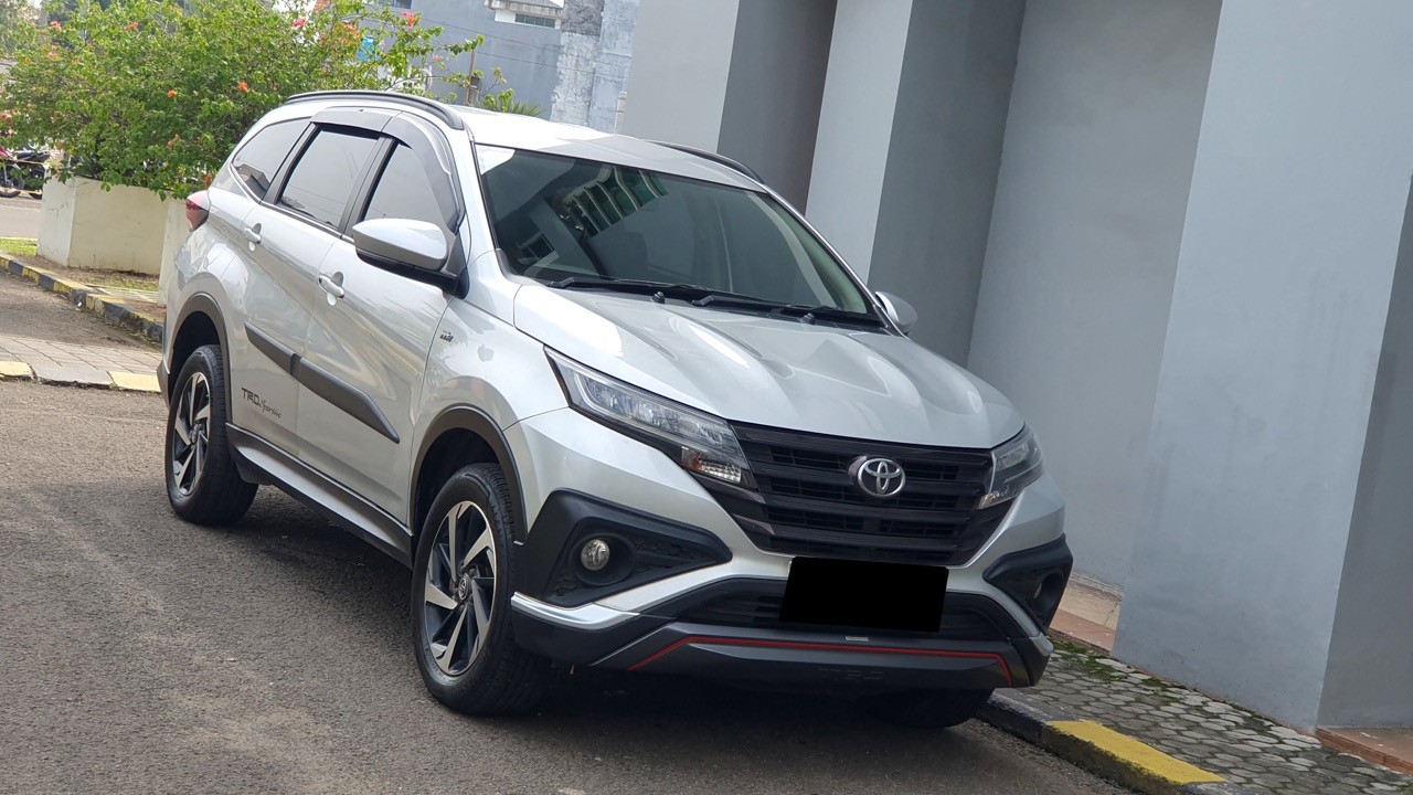Toyota Rush 1.5 TRD Sportivo Automatic