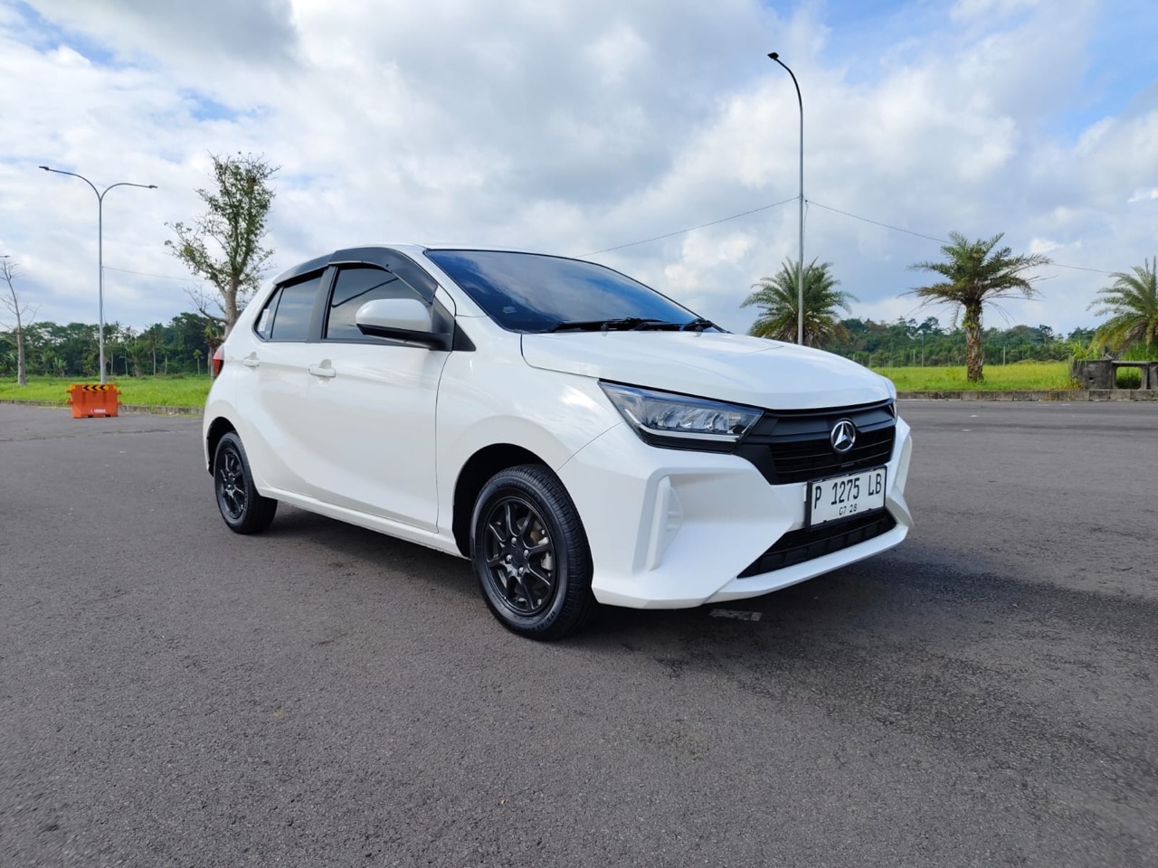 Daihatsu Ayla 1.2 R Manual