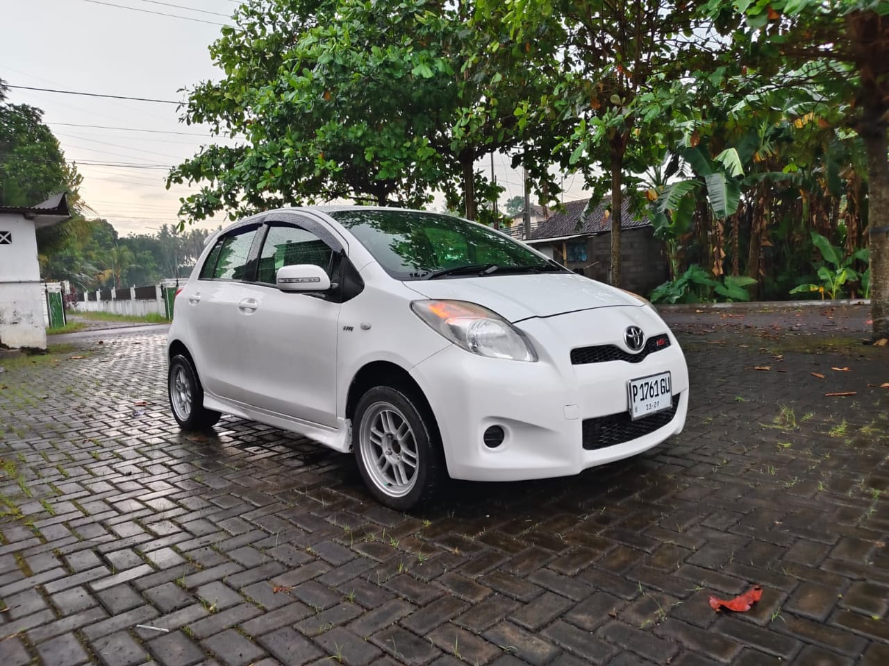 Toyota Yaris 1.5 J Manual