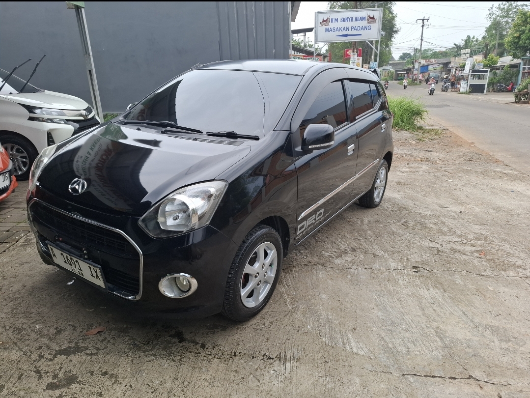 Daihatsu Ayla 1.0 X AT