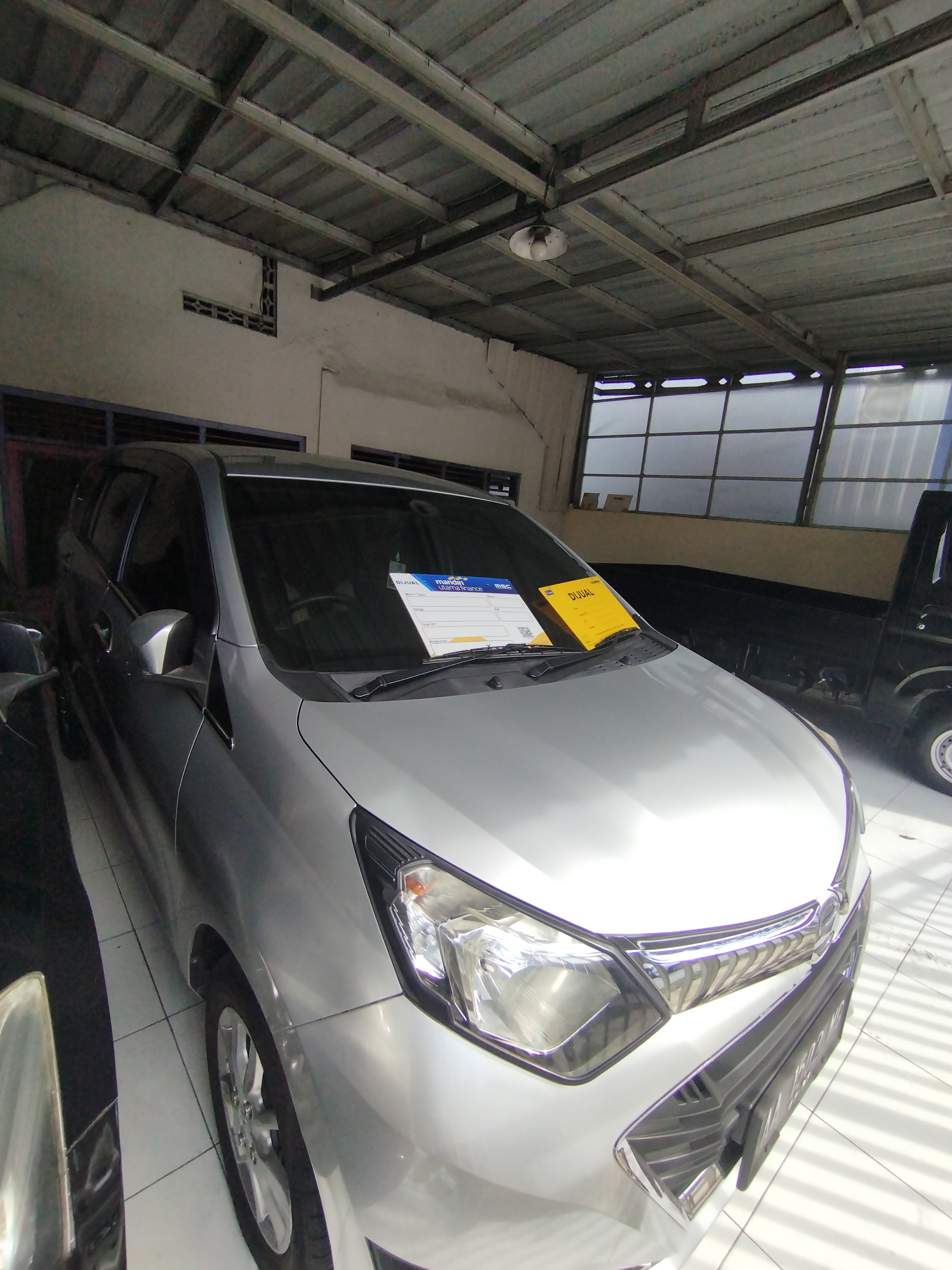 Daihatsu Sigra 1.2 X MT