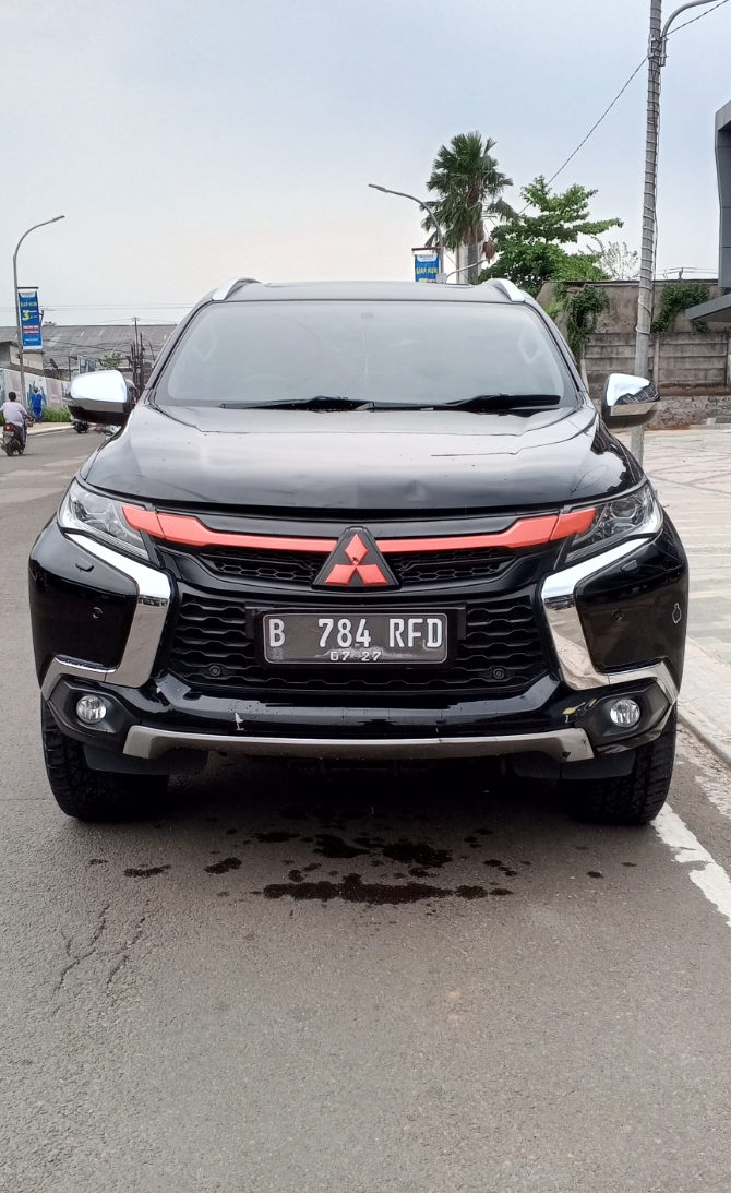 Mitsubishi Pajero Sport 2.4 Dakar AT
