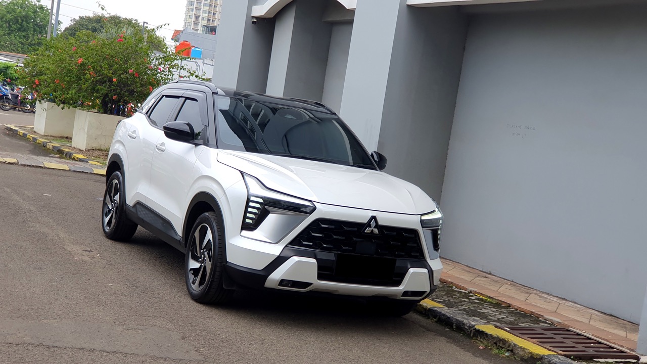 Mitsubishi X-Force Ultimate Automatic