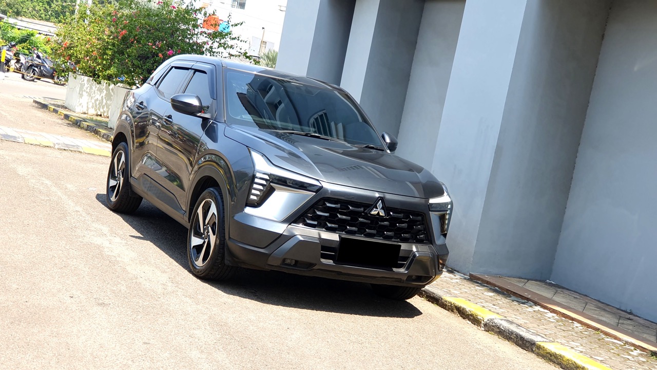 Mitsubishi X-Force Ultimate Automatic