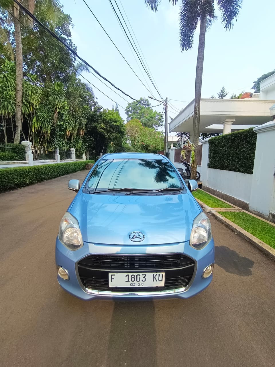 DAIHATSU AYLA 1.0 X AT