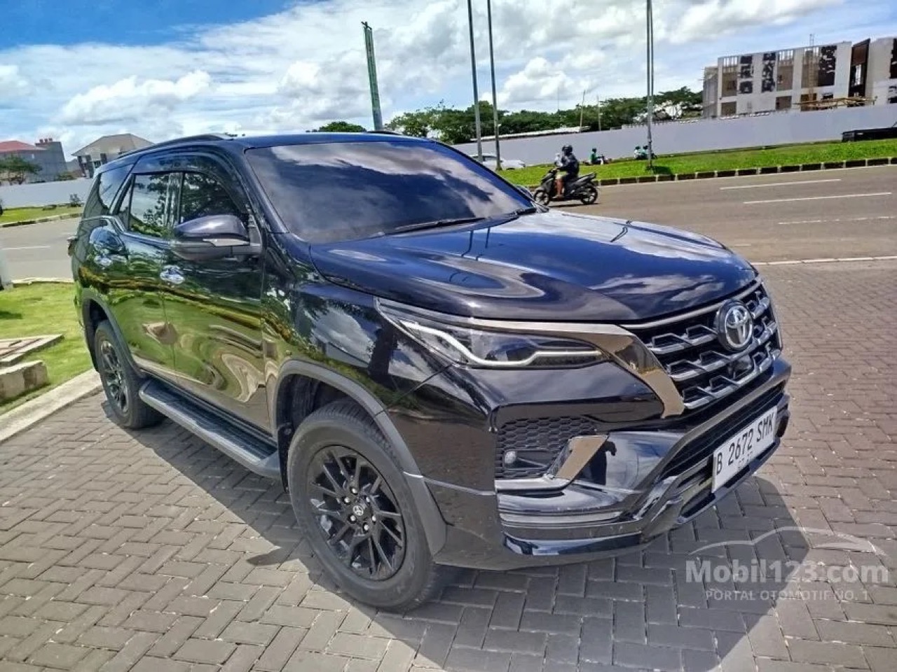 Toyota Fortuner 2.8 GR Sport Automatic