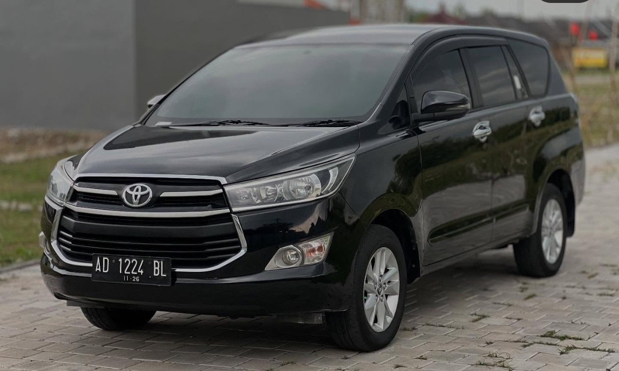 Toyota Innova Reborn 2.4 G AT