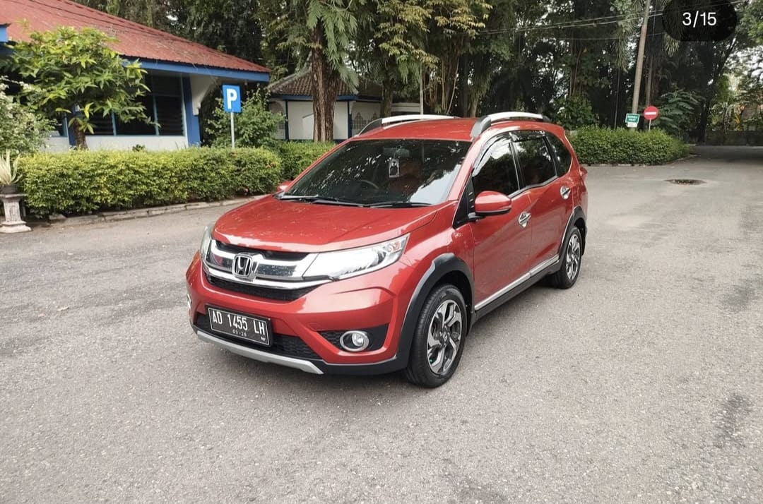 Honda BR-V 1.5 E AT