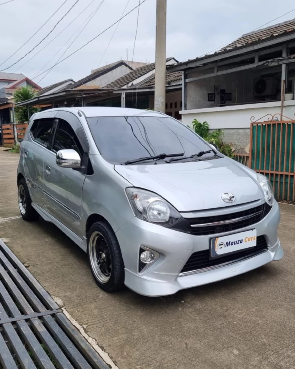 Toyota Agya 1.0 G TRD Automatic