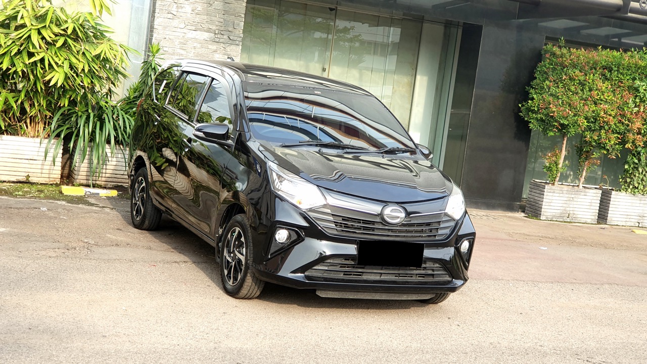 Daihatsu Sigra R Automatic