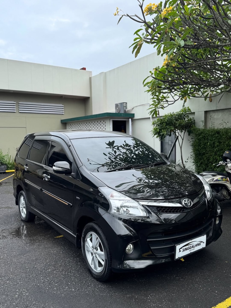 Toyota Avanza 1.5 Veloz Manual