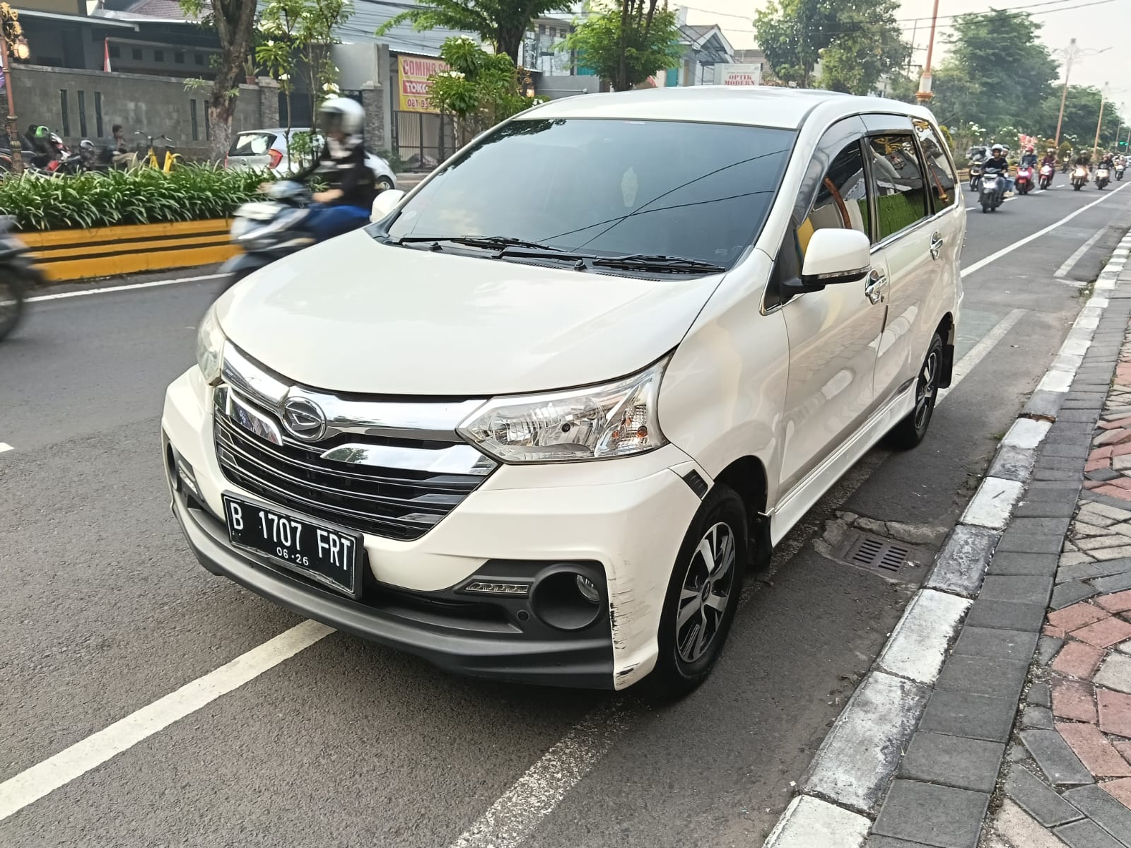 DAIHATSU XENIA 1.3 R ATTIVO AT