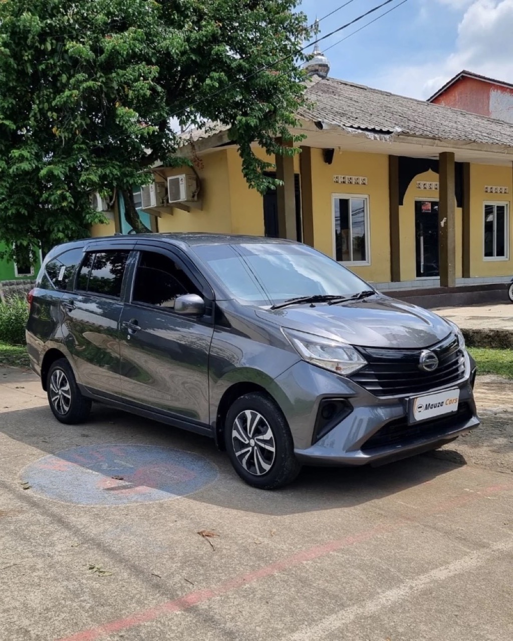 Daihatsu Sigra 1.2 X Automatic