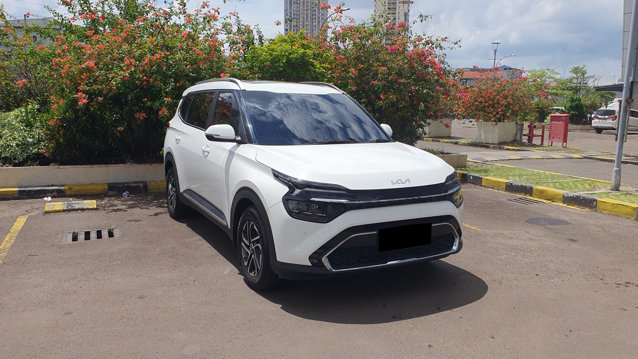 Kia Carens Premiere Automatic