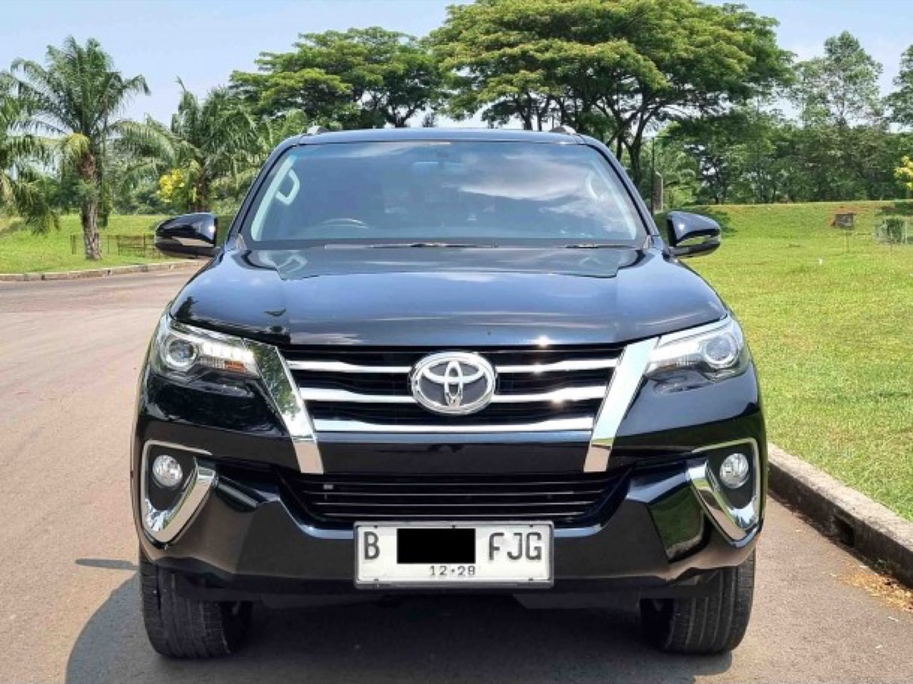 Toyota Fortuner 2.4 VRZ Automatic