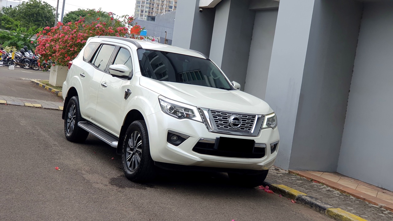 Nissan Terra 2.5 VL Automatic