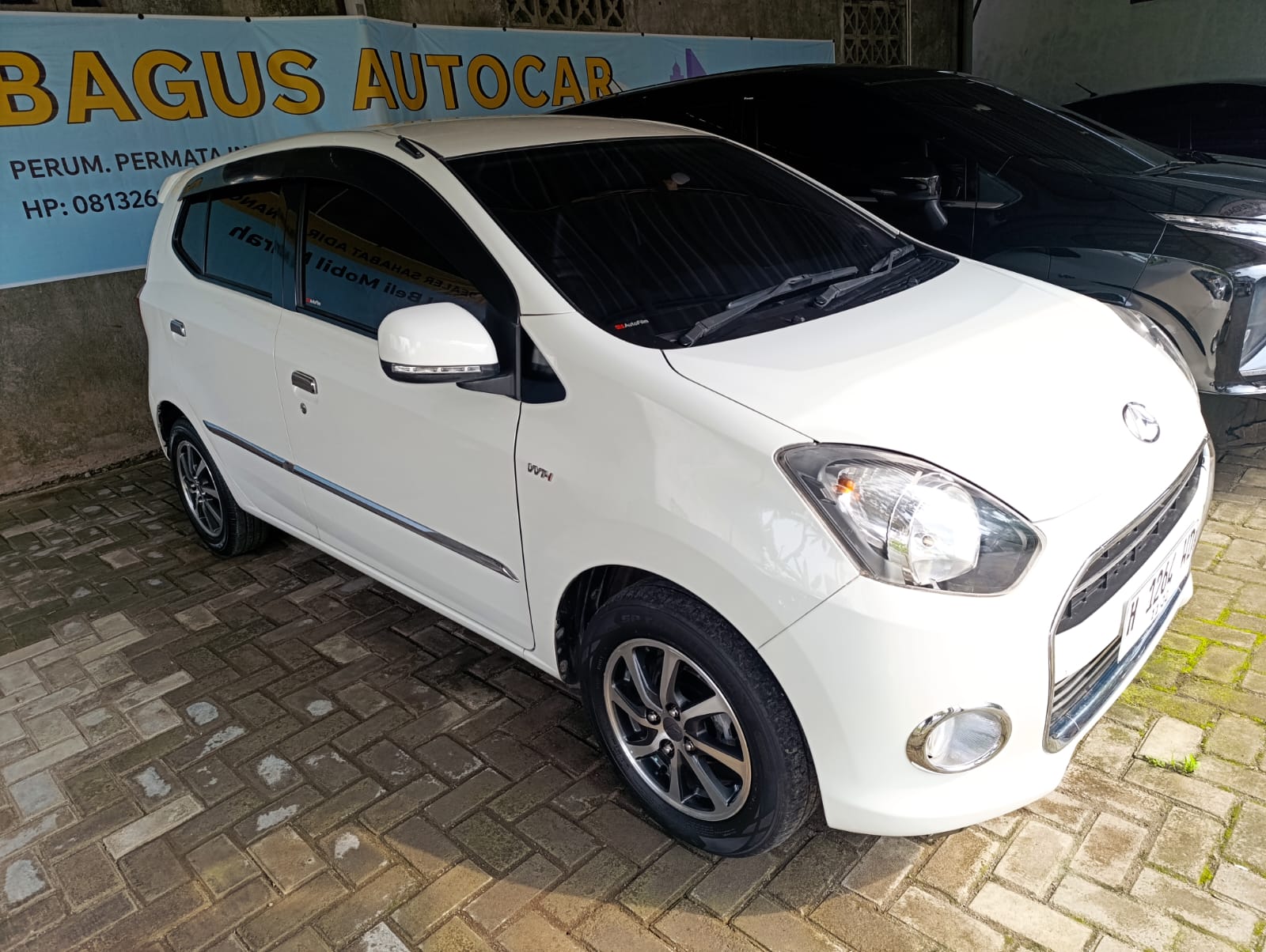 Daihatsu Ayla 1.0 X MT