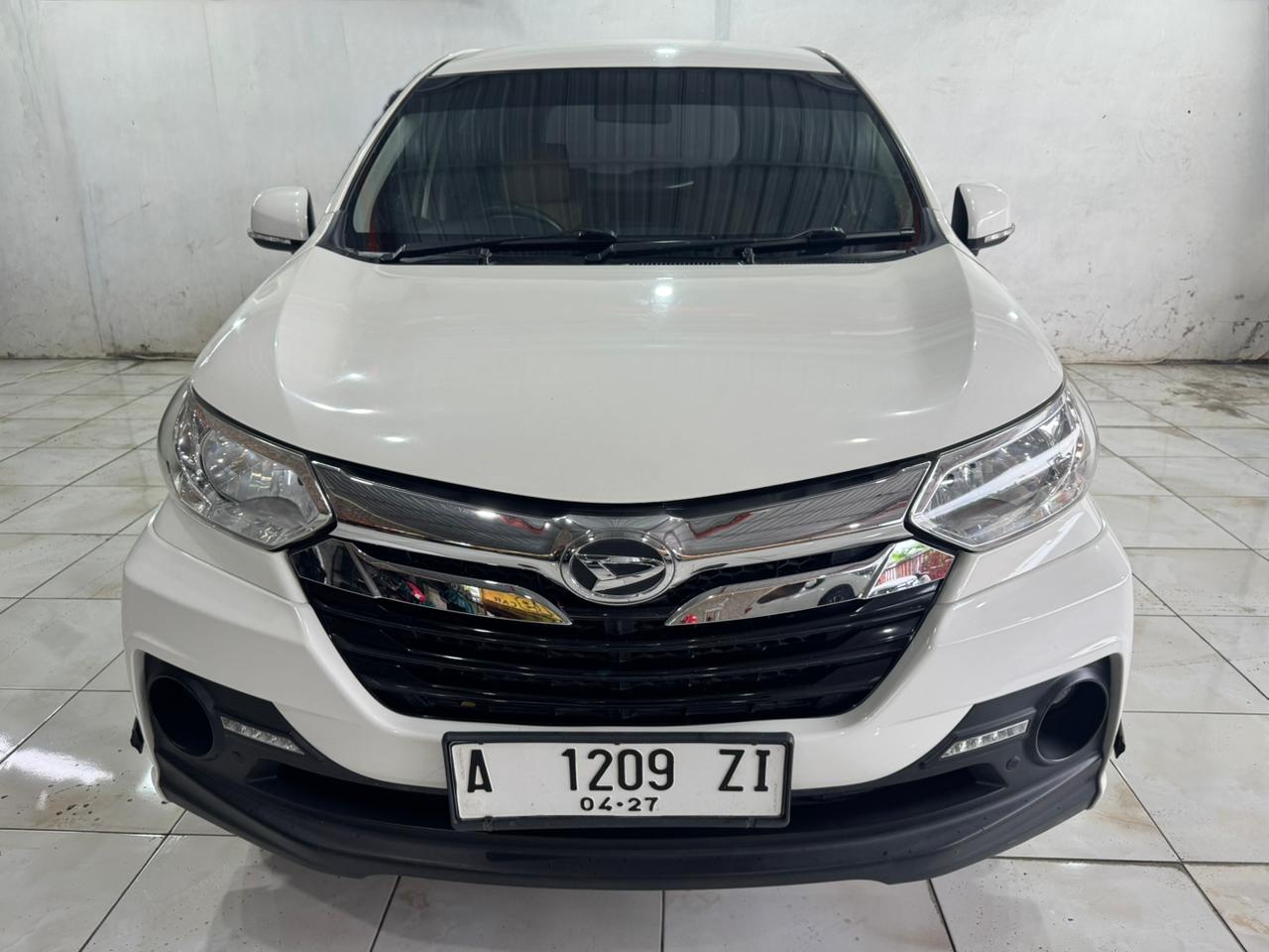 Daihatsu Xenia 1.5 R MT