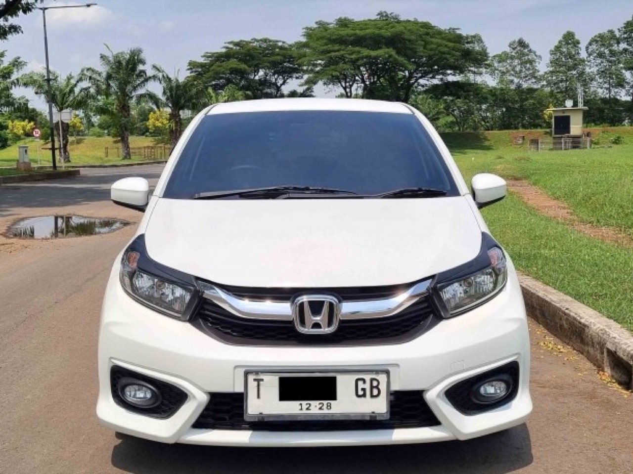 Honda Brio 1.2  E Manual