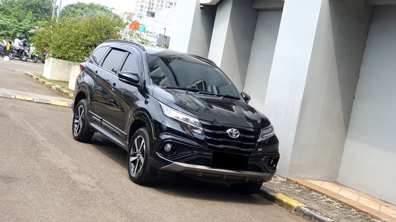 Toyota Rush 1.5 S GR Sport Automatic