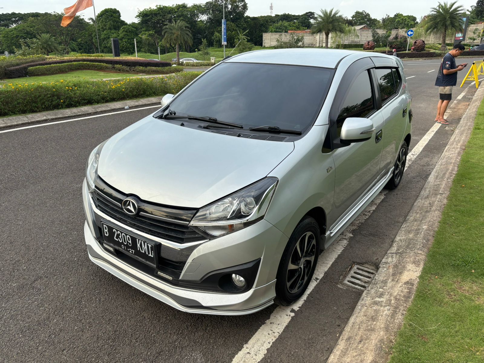 Daihatsu Ayla 1.2 R MT