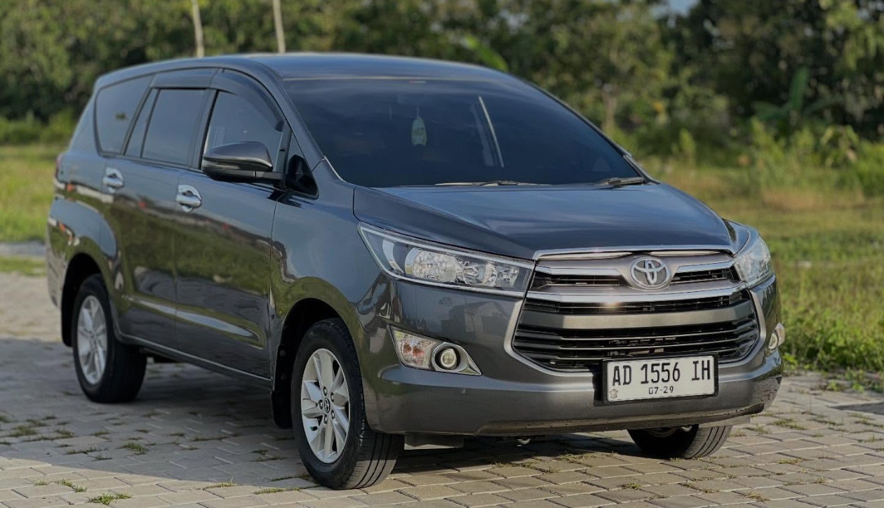 Toyota Kijang Innova Reborn 2.4 G AT