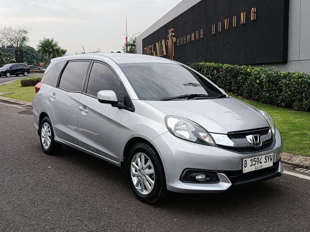 Honda Mobilio 1.3 E AT