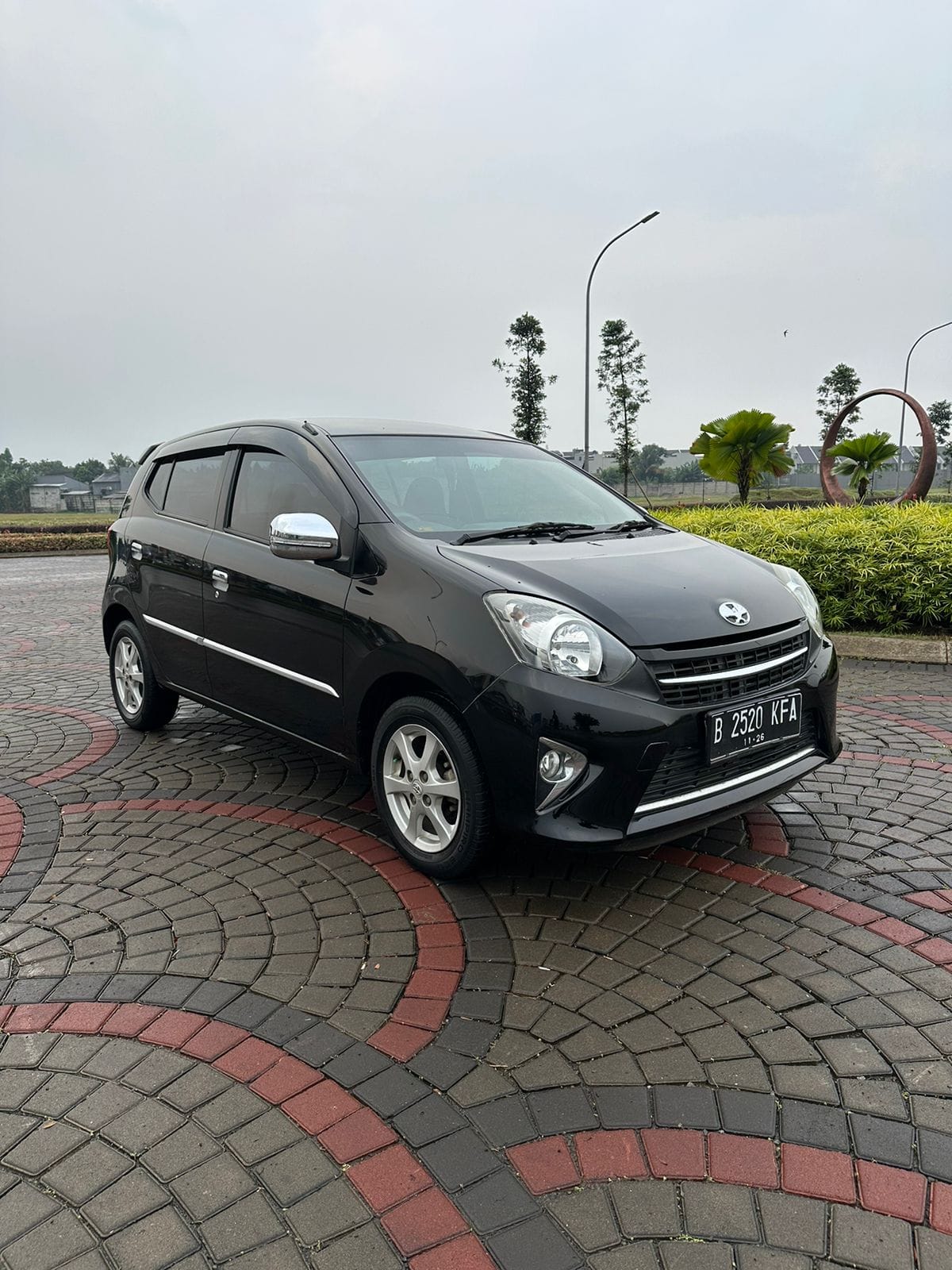 TOYOTA AGYA 1.0 G MT