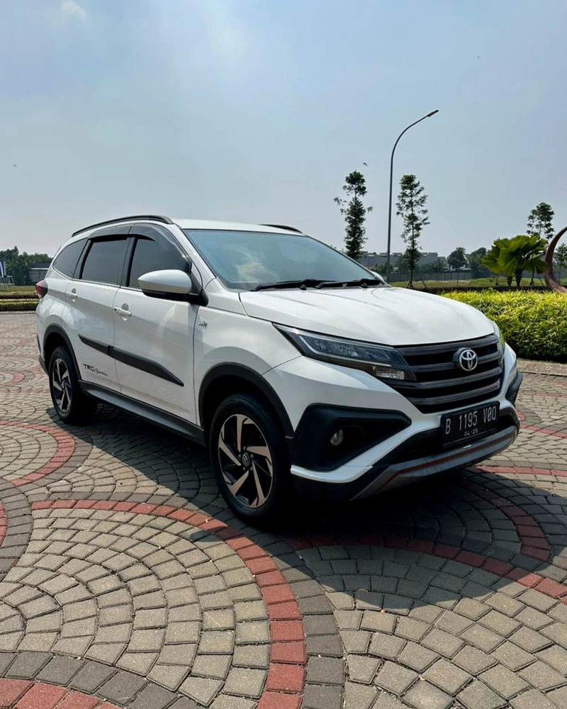 Toyota Rush 1.5 TRD AT