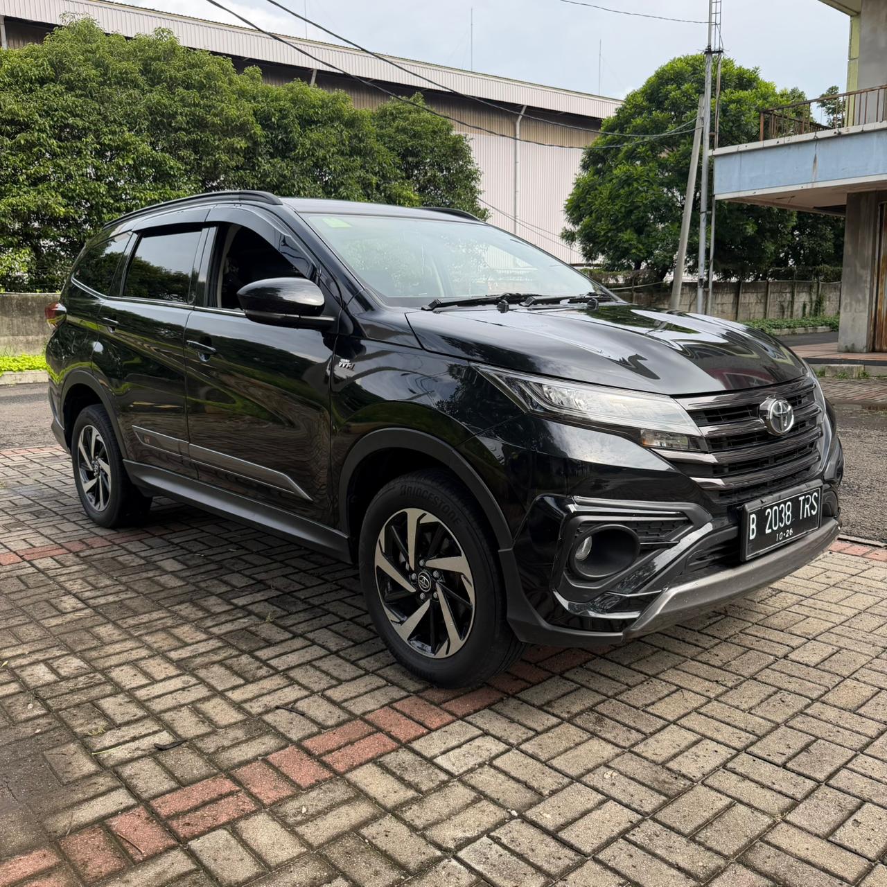 Toyota Rush 1.5 GR AT