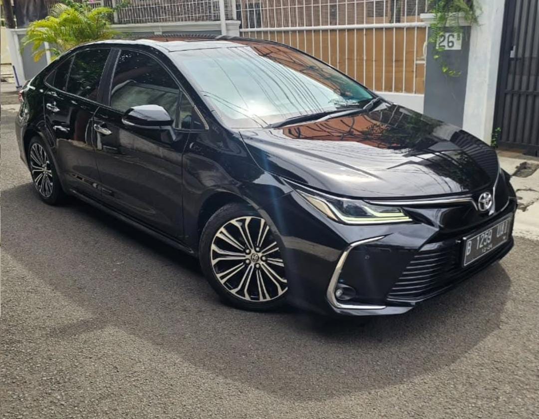 Toyota Corolla Altis 1.5 V AT