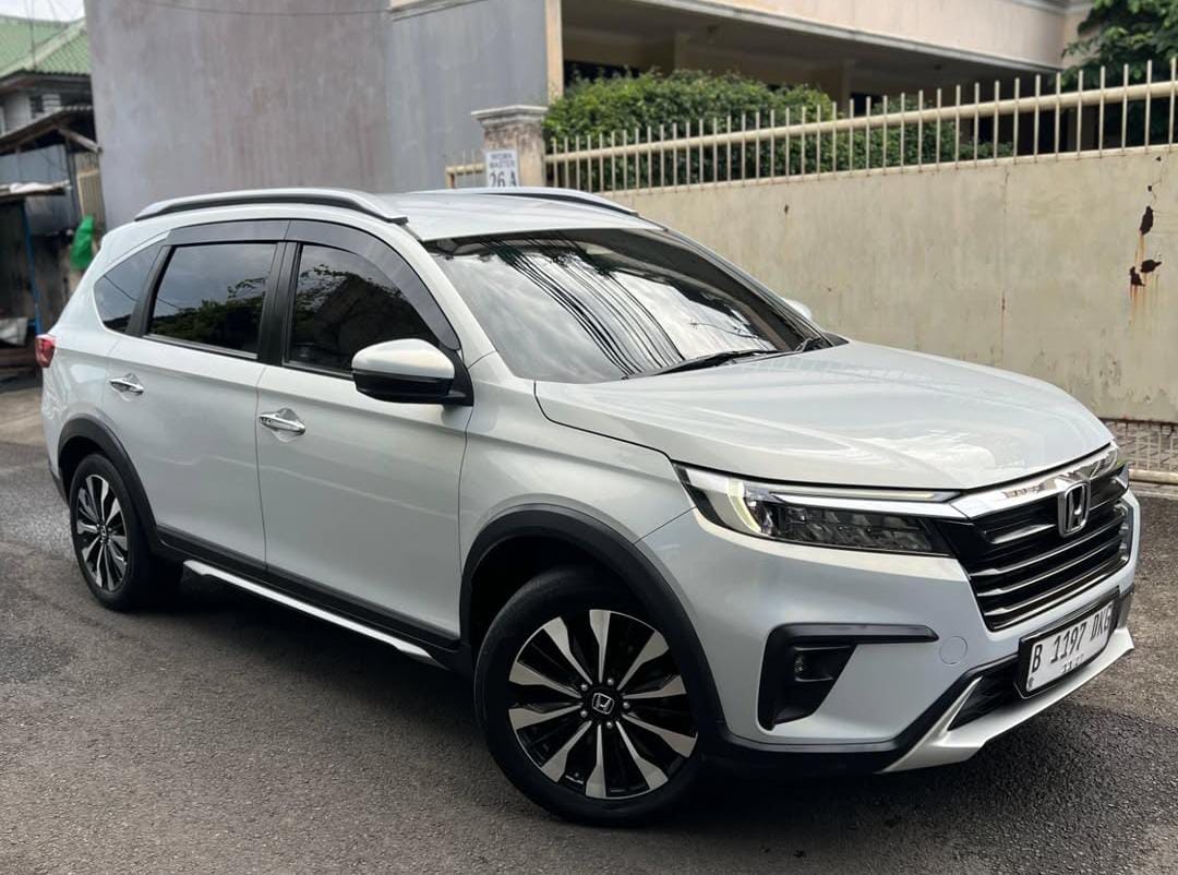 Honda BR-V 1.5 Prestige Sensing AT