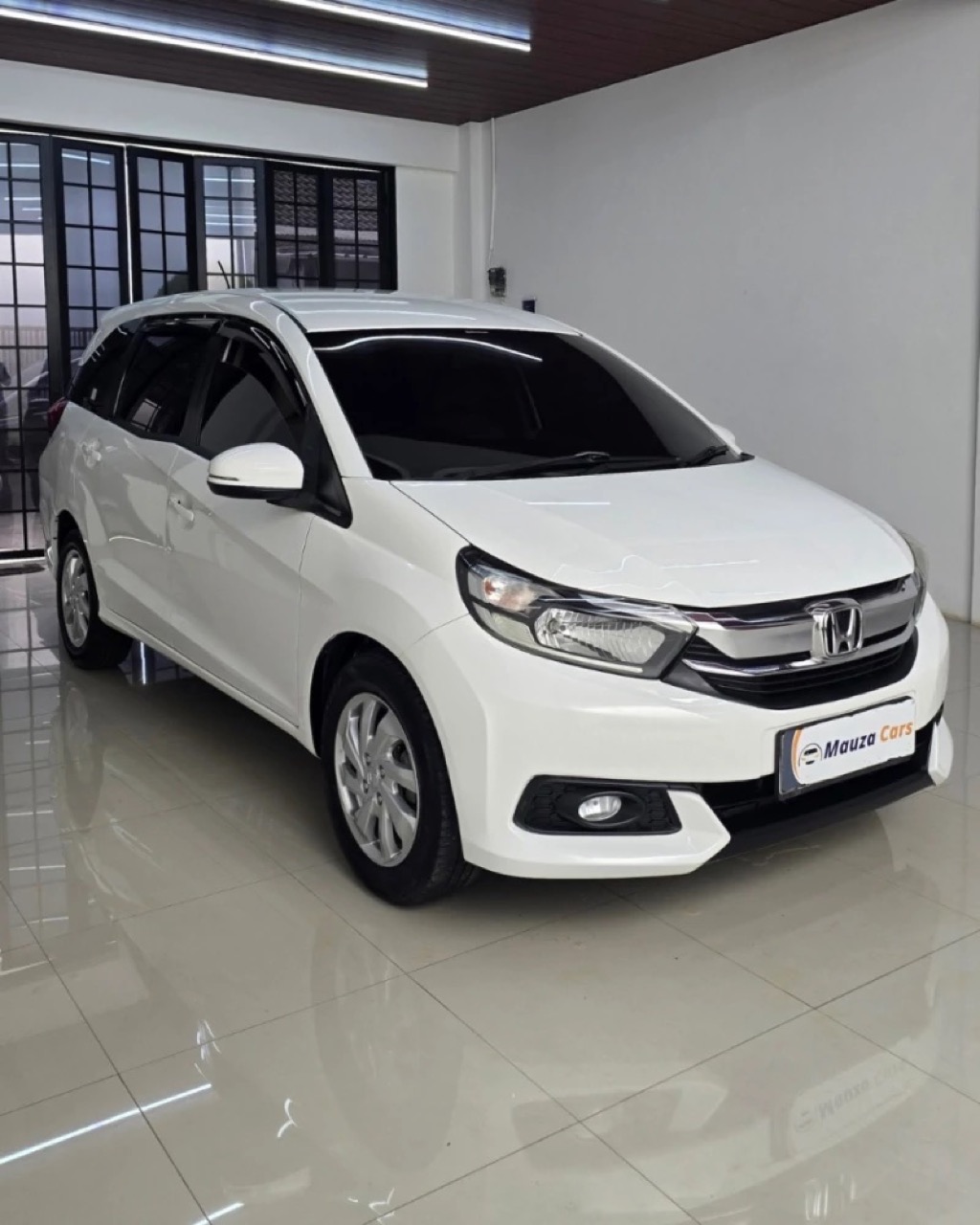 Honda Mobilio 1.5 E Automatic