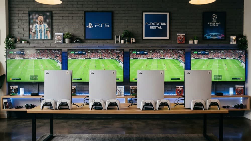 Set unit PS5 sebagai aset utama dalam perhitungan modal usaha rental PS 2026.