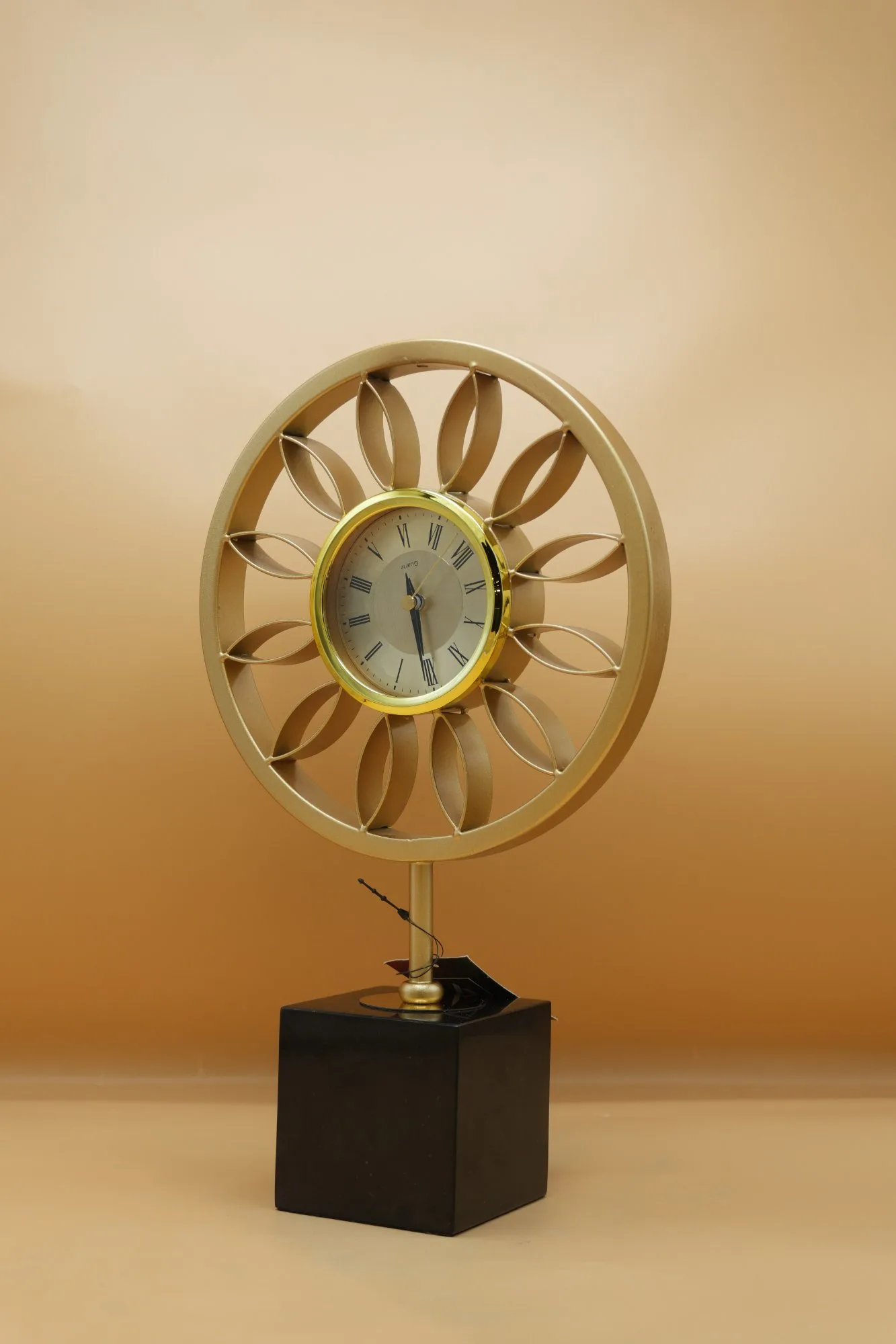 Golden Floral Round Table Clock