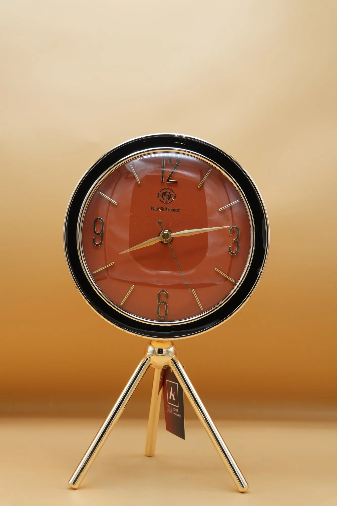 Modern Tripod Table Clock
