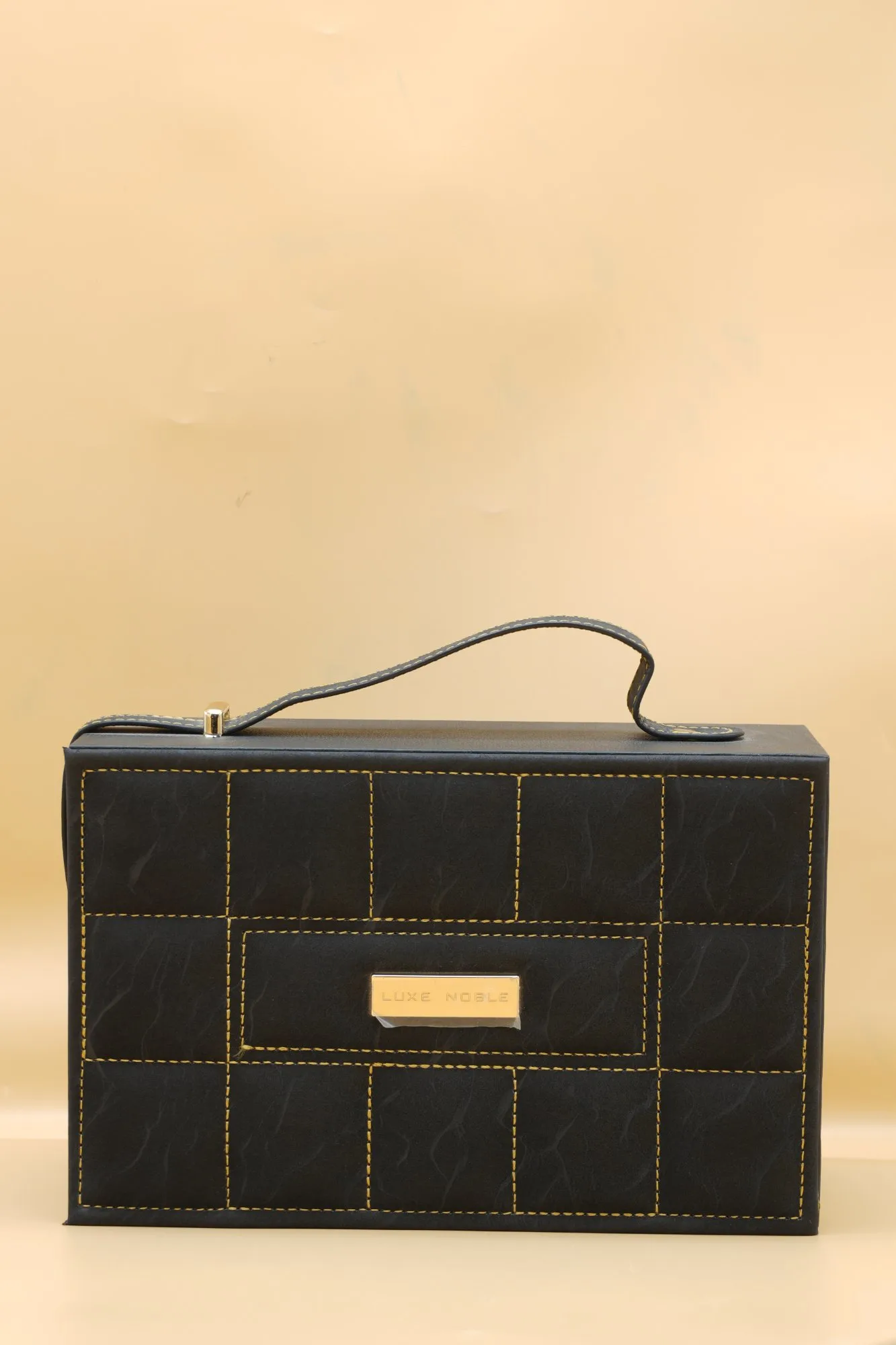 Luxe Noble Black Leather Gift Box
