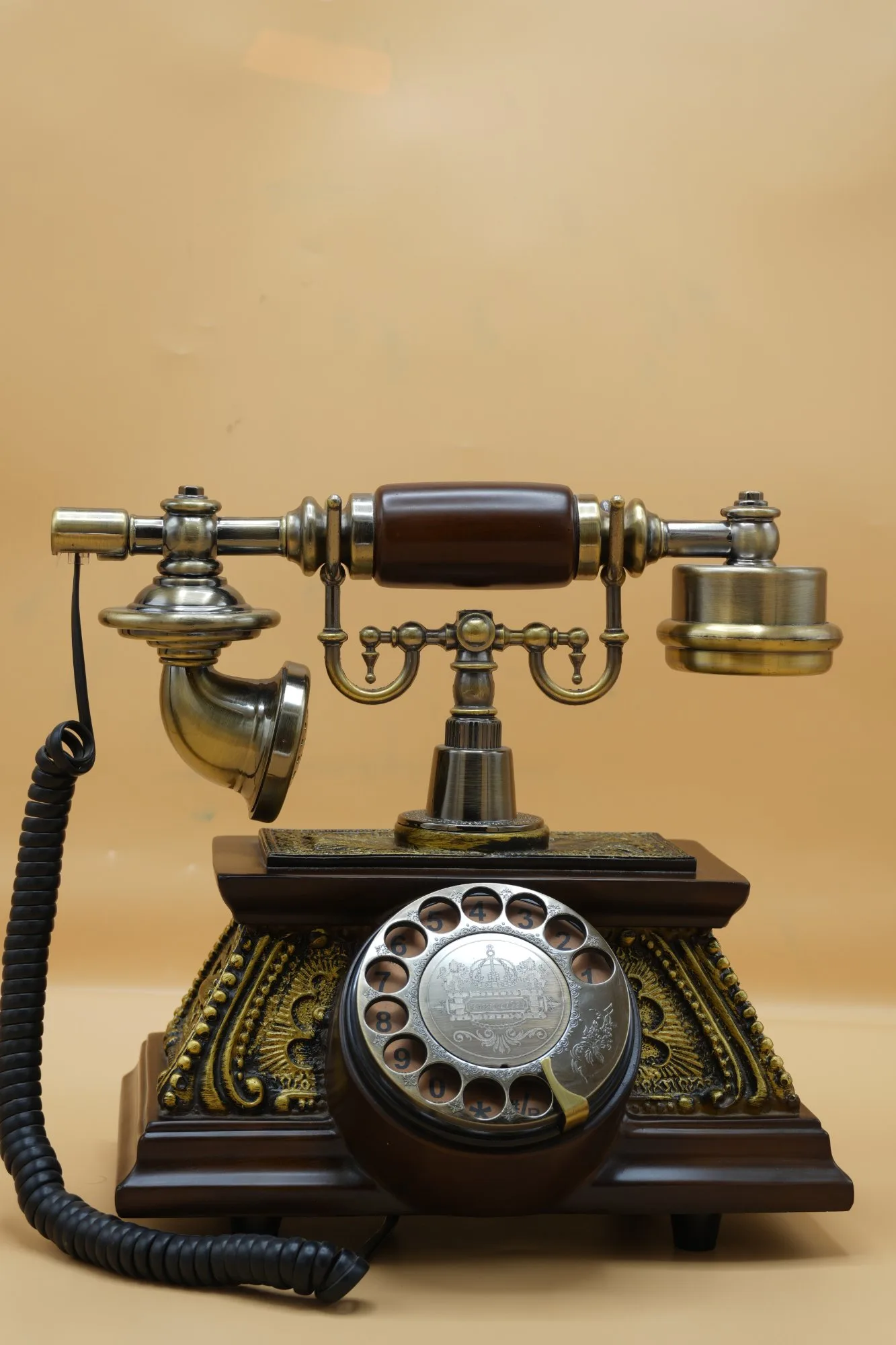 Vintage Antique Rotary Telephone