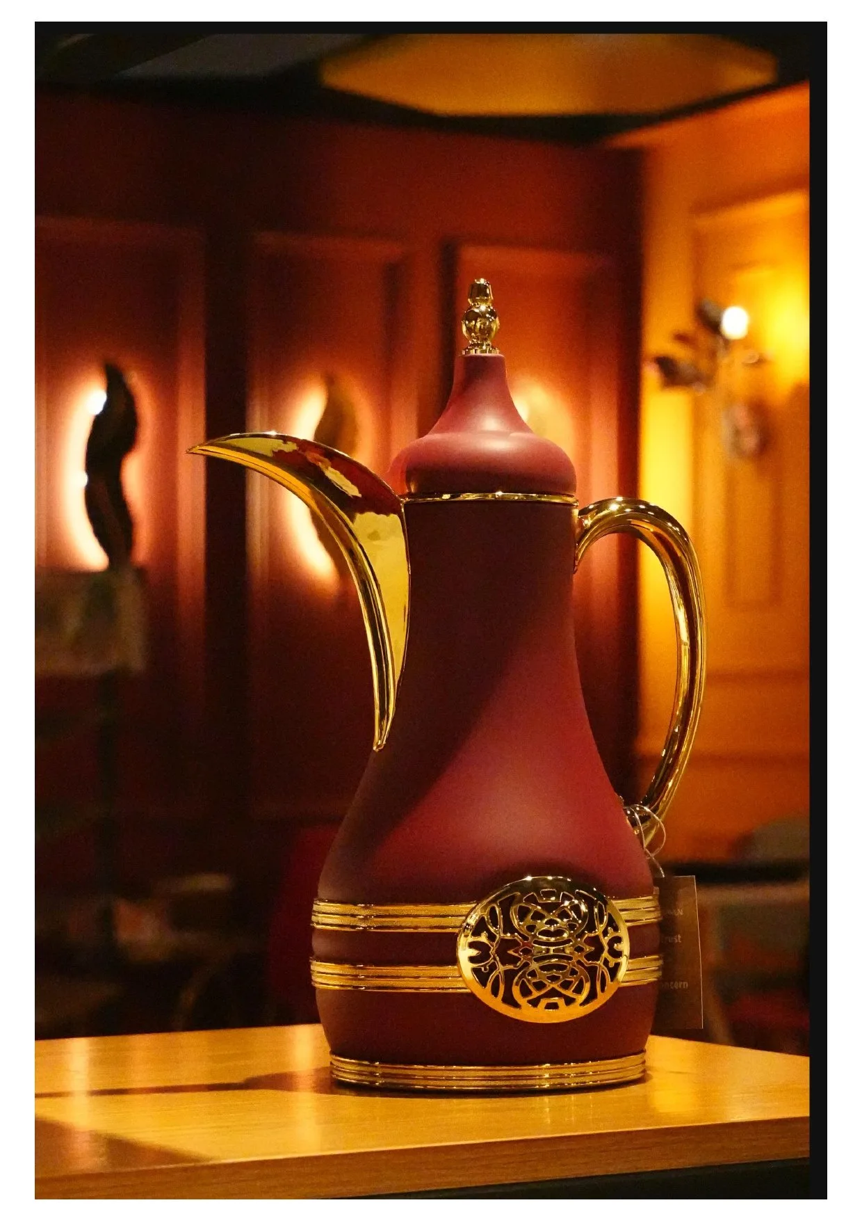 Premium Arabic-Style Insulated Tea & Coffee Flask 1.0L