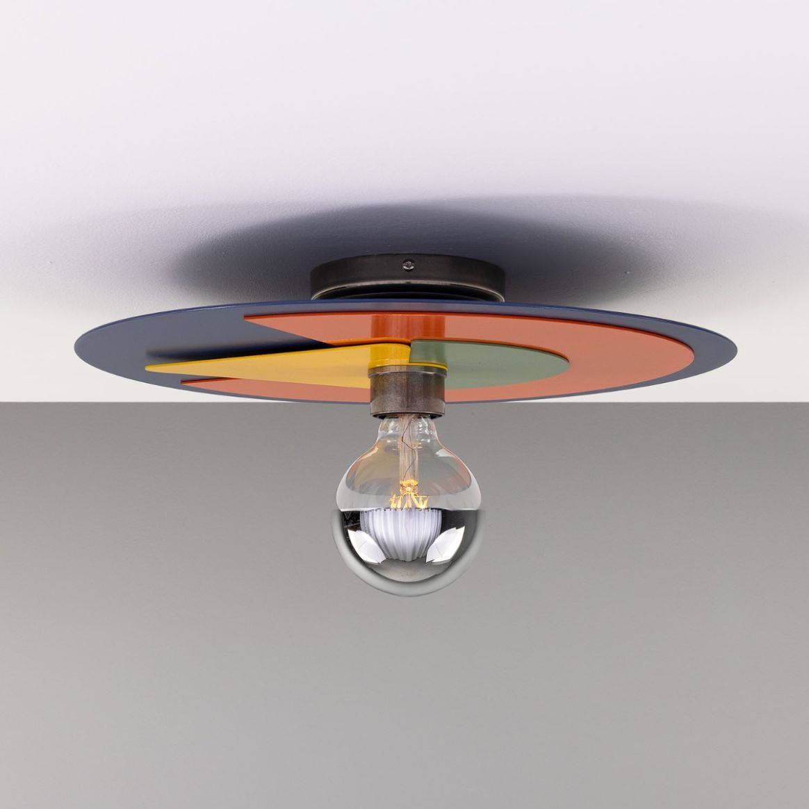 Colourful outlet ceiling lights