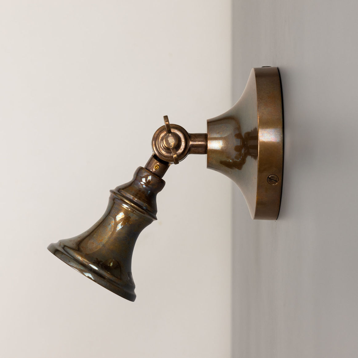 Baku Vintage Adjustable Brass Wall Light