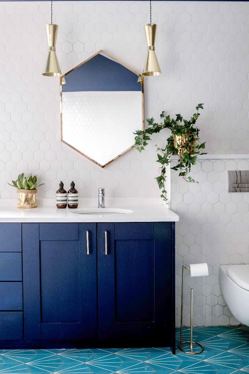 Bathroom Lighting: Our Essential Guide